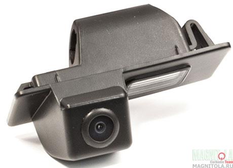 Установка омывателя камеры заднего или переднего вида Chevrolet Trailblazer